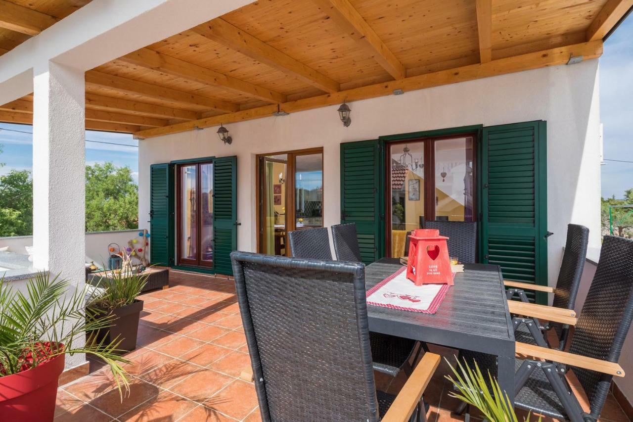 Villa Sunshine Rogoznica  Eksteriør bilde