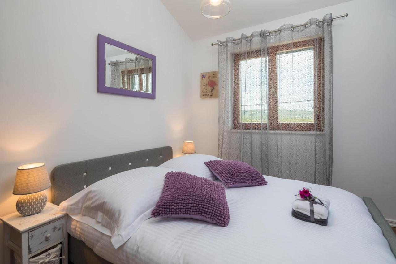 Villa Sunshine Rogoznica  Eksteriør bilde